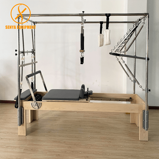 Cadillac in legno con Reformer Pilates Reformer con torre completa per allenamento in studio