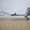 Attrezzatura per la riabilitazione Yoga Reformer Pilates in legno bianco in vendita Gym Pilates Reformer